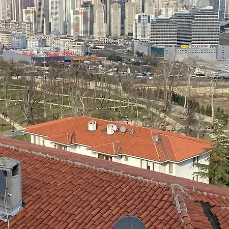 Sehir Ve Orman Manzarali Κωνσταντινούπολη